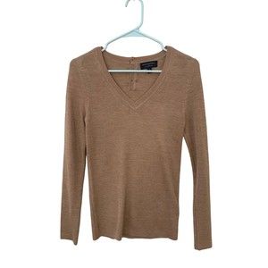 Banana Republic merino wool pullover v neck sweater light brown button back S